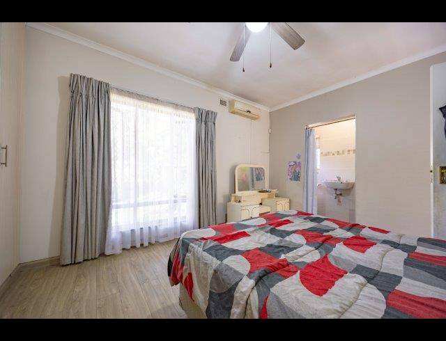 2 BEDROOM HOUSE FOR SALE IN ESCOMBE